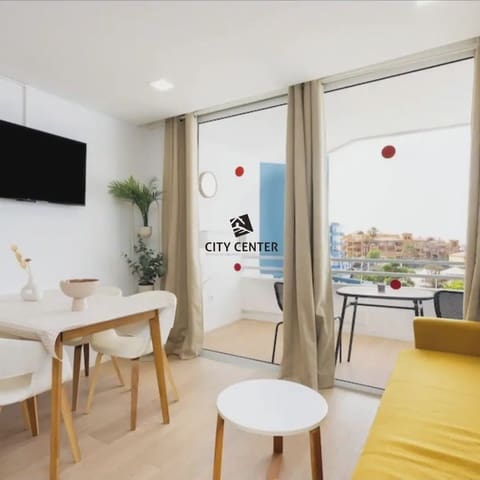 Studio till salu i San Miguel de Abona med pool - 183 000 € (Ref: 9923060)