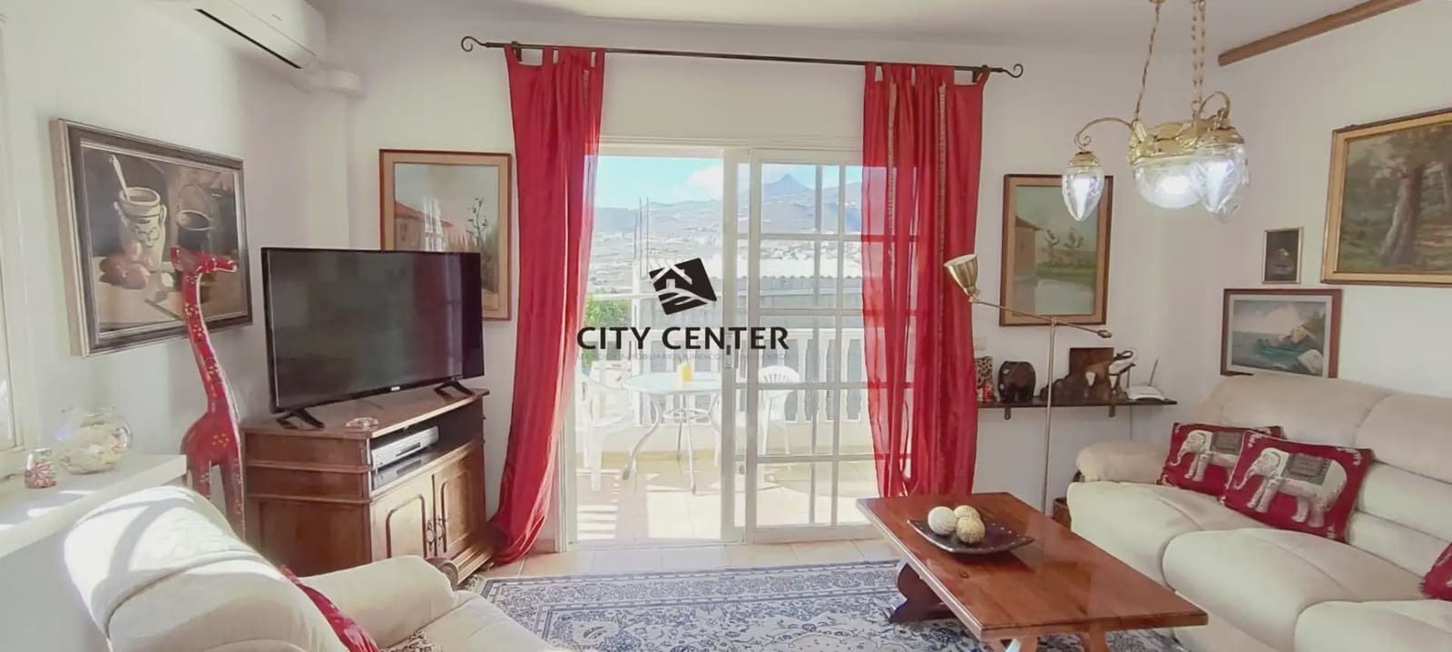 4 bedroom Villa for sale in Arona with garage - € 435,000 (Ref: 9923061)