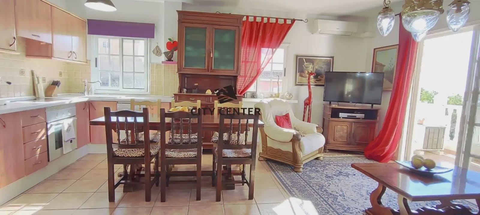 4 bedroom Villa for sale in Arona with garage - € 435,000 (Ref: 9923061)