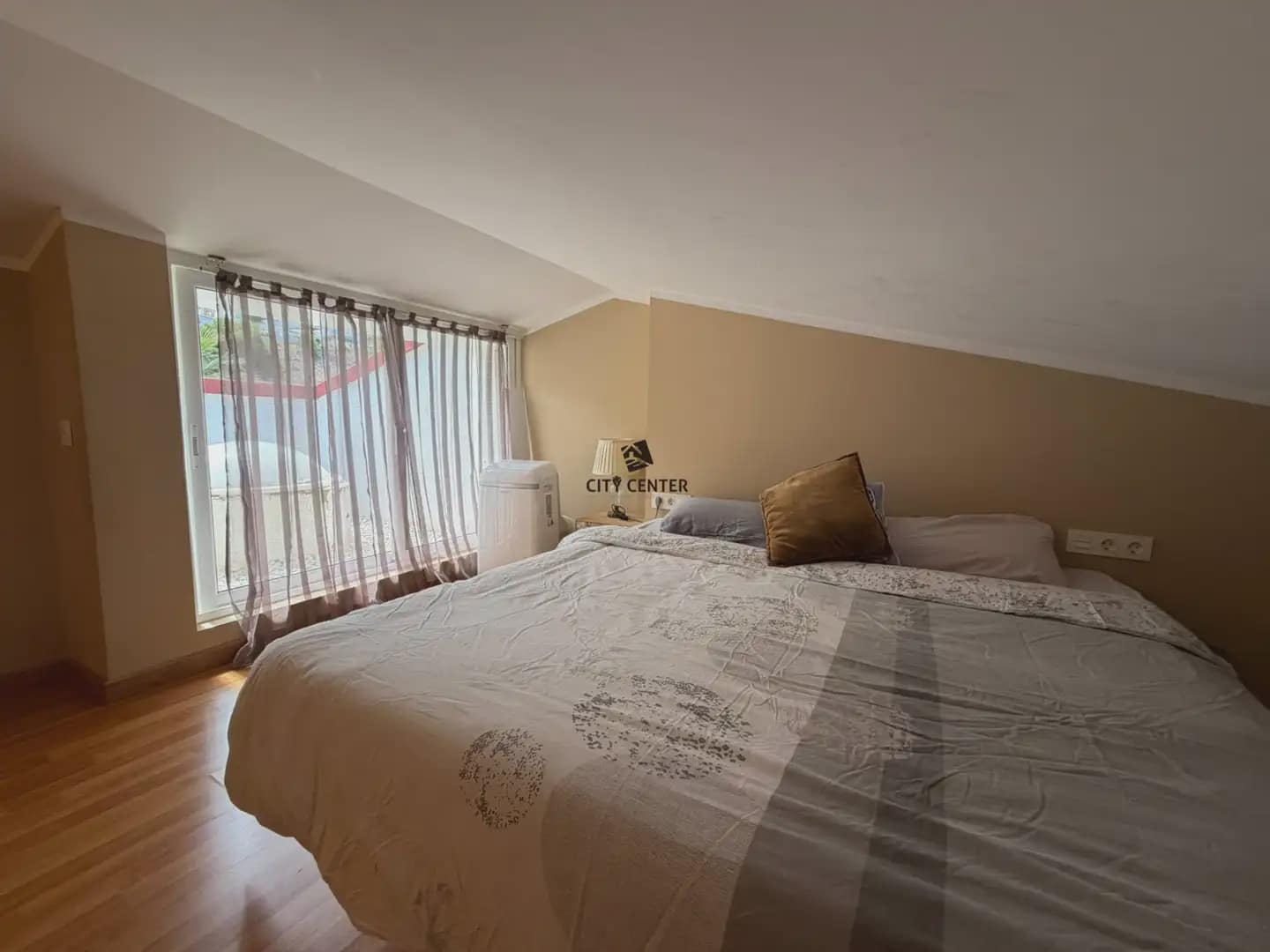 2 Zimmer Penthouse zu verkaufen in Adeje mit Pool - 315.000 € (Ref: 9923062)