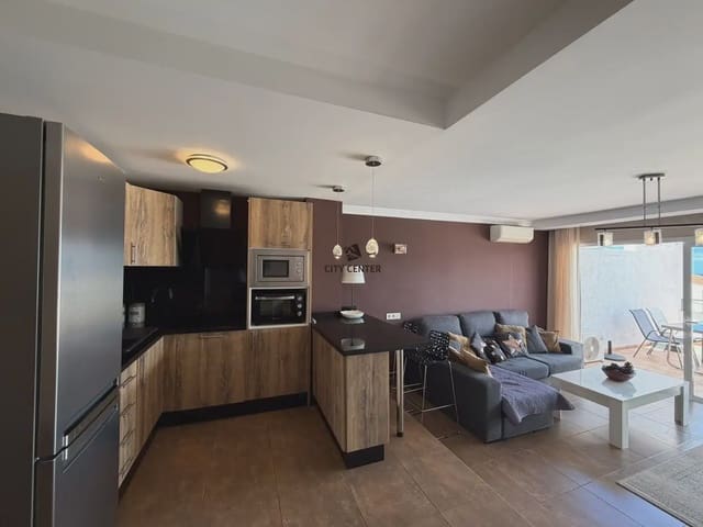 2 chambre Penthouse à vendre à Torviscas Centro y Alto, Adeje avec piscine - 315 000 € (Ref: 9923062)