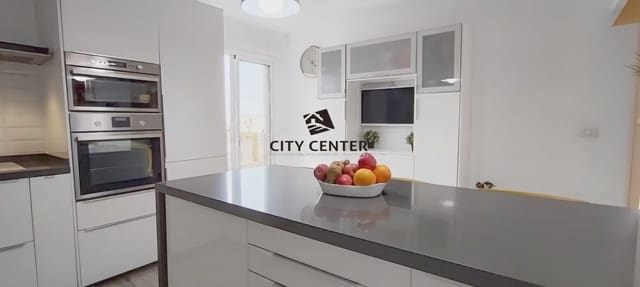4 soveværelse Villa til salg i Arico med garage - € 450.000 (Ref: 9923063)