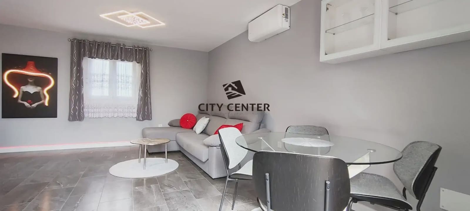 4 bedroom Villa for sale in Arico with garage - € 450,000 (Ref: 9923063)
