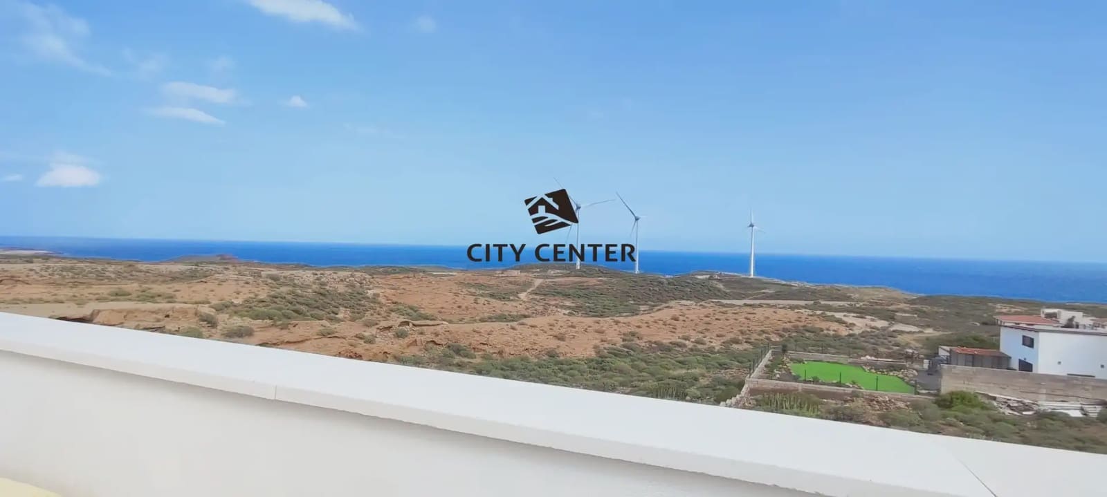 4 bedroom Villa for sale in Arico with garage - € 450,000 (Ref: 9923063)