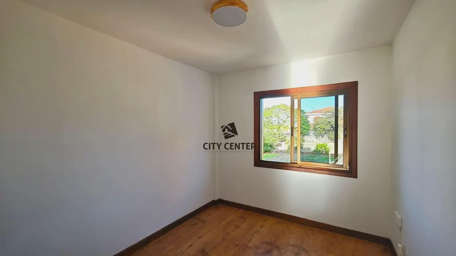 2 soveværelse Lejlighed til salg i Puerto de la Cruz - € 260.000 (Ref: 9950654)