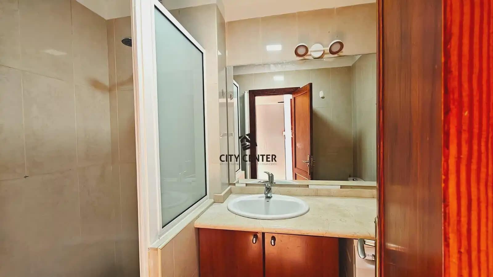 2 soveværelse Lejlighed til salg i Puerto de la Cruz - € 260.000 (Ref: 9950654)