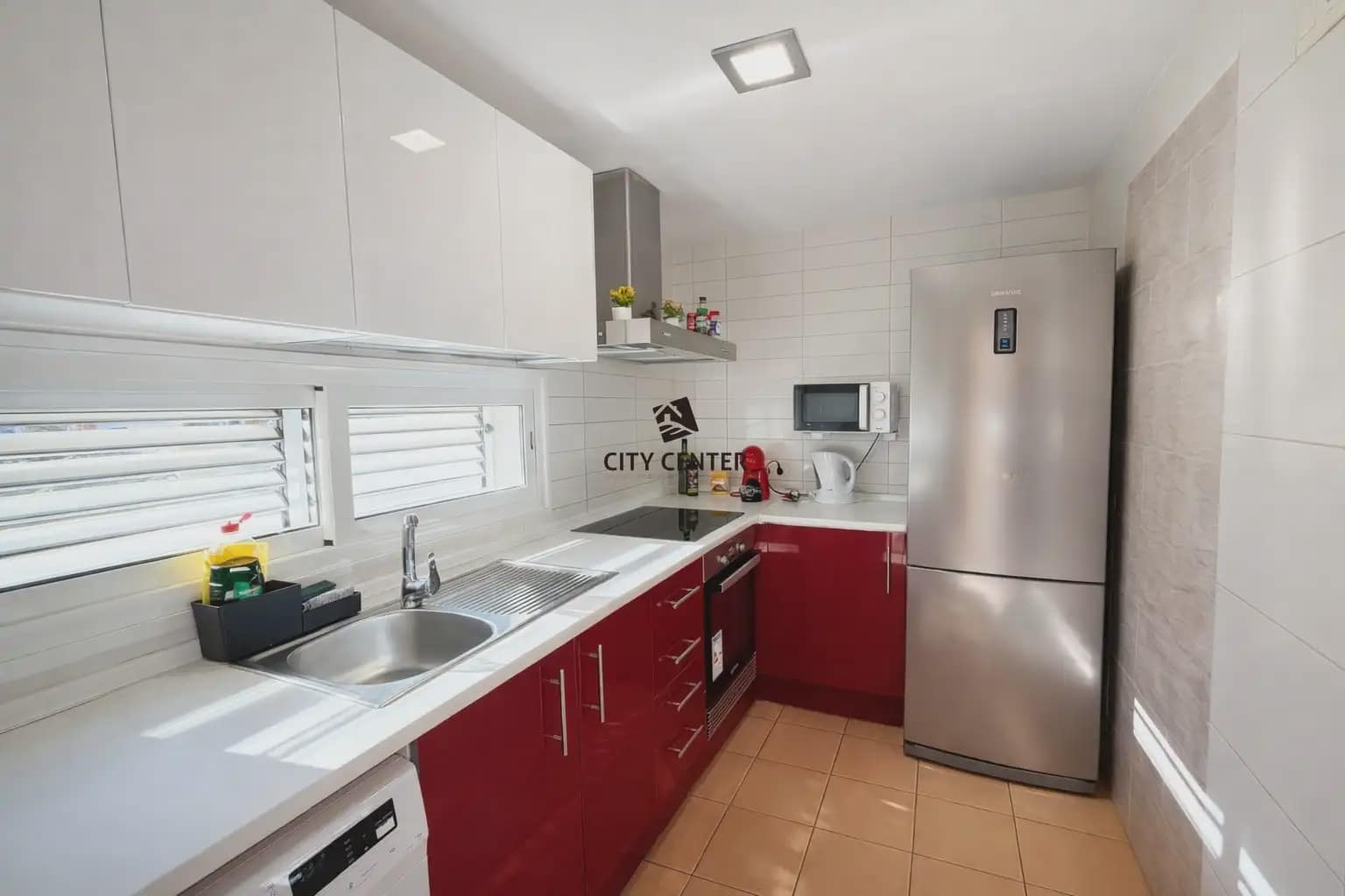 3 soveværelse Byhus til salg i Adeje med swimmingpool - € 460.000 (Ref: 9976343)