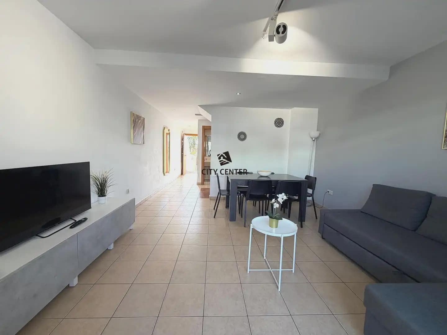 3 soveværelse Byhus til salg i Adeje med swimmingpool - € 460.000 (Ref: 9976343)
