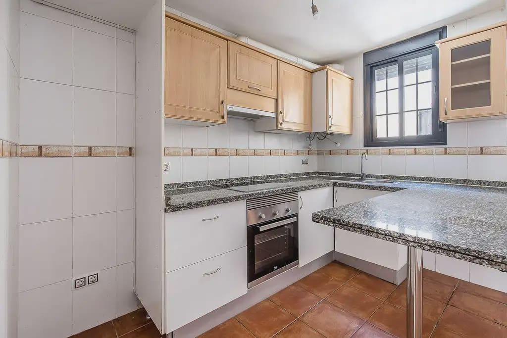 2 soverom Leilighet til salgs i Adeje - € 250 000 (Ref: 9983942)