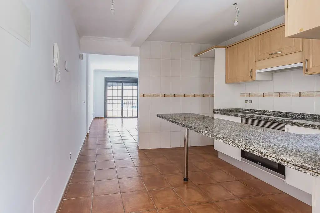 2 soverom Leilighet til salgs i Adeje - € 250 000 (Ref: 9983942)
