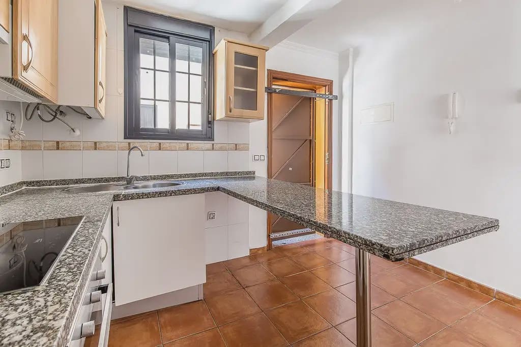 2 soverom Leilighet til salgs i Adeje - € 250 000 (Ref: 9983942)