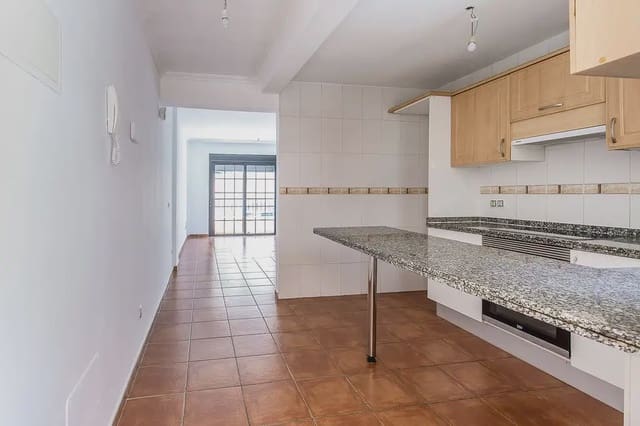 2 soverom Leilighet til salgs i Casco Urbano, Adeje - € 250 000 (Ref: 9983942)