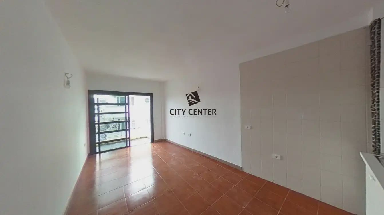 1 soverom Leilighet til salgs i Arona - € 250 000 (Ref: 9983943)