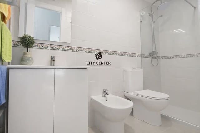 2 chambre Appartement à vendre à Cabo Blanco, Arona avec piscine garage - 249 000 € (Ref: 9989759)