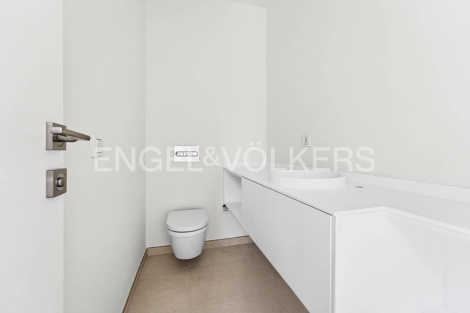 4 chambre Villa/Maison à vendre à Costa Adeje avec piscine garage - 1 980 000 € (Ref: 10021719)