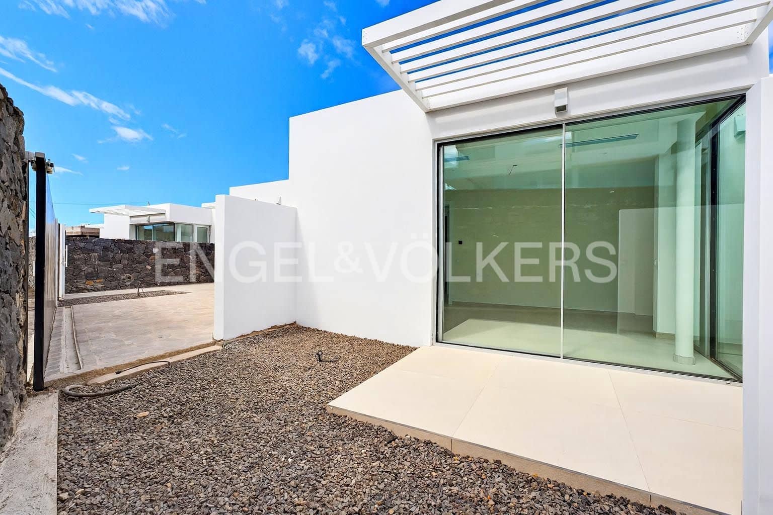 4 chambre Villa/Maison à vendre à Costa Adeje avec piscine garage - 1 980 000 € (Ref: 10021719)