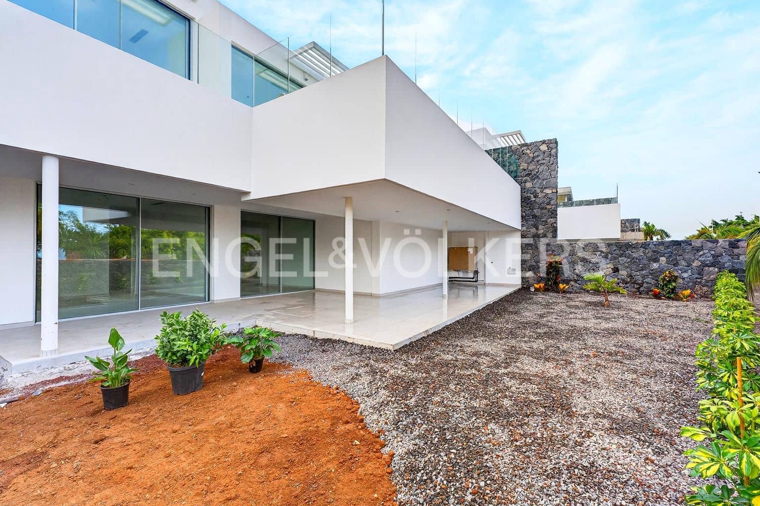 4 chambre Villa/Maison à vendre à Costa Adeje avec piscine garage - 1 980 000 € (Ref: 10021719)