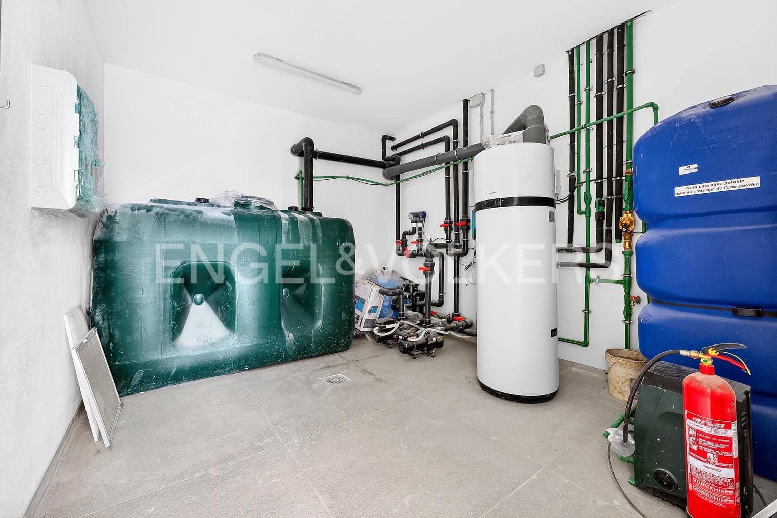 4 chambre Villa/Maison à vendre à Costa Adeje avec piscine garage - 1 980 000 € (Ref: 10021719)