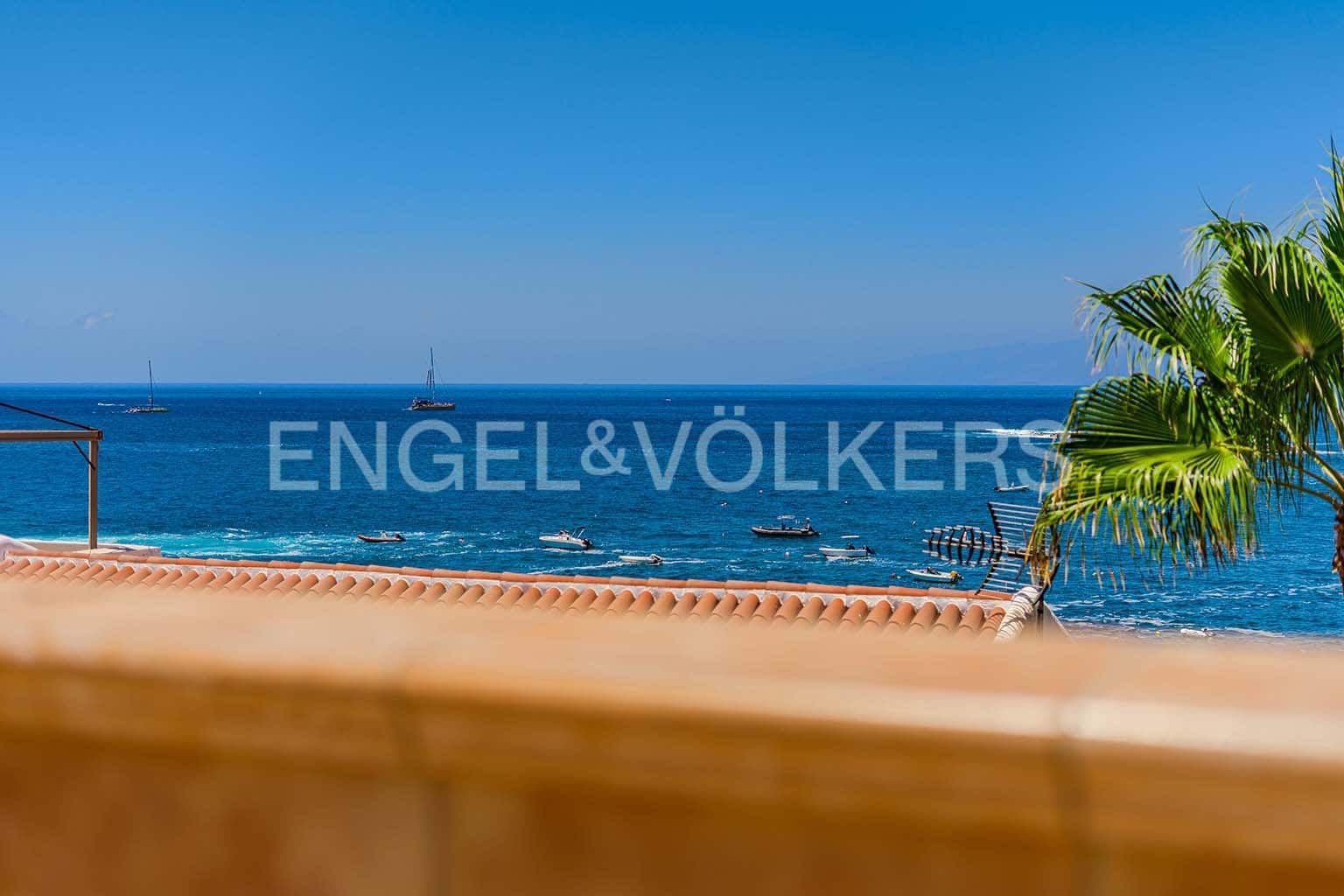 2 sypialnia Willa na sprzedaż w La Caleta z garażem - 1 200 000 € (Ref: 10061004)