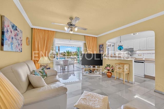 2 sypialnia Willa na sprzedaż w La Caleta, Valverde z garażem - 1 200 000 € (Ref: 10061004)