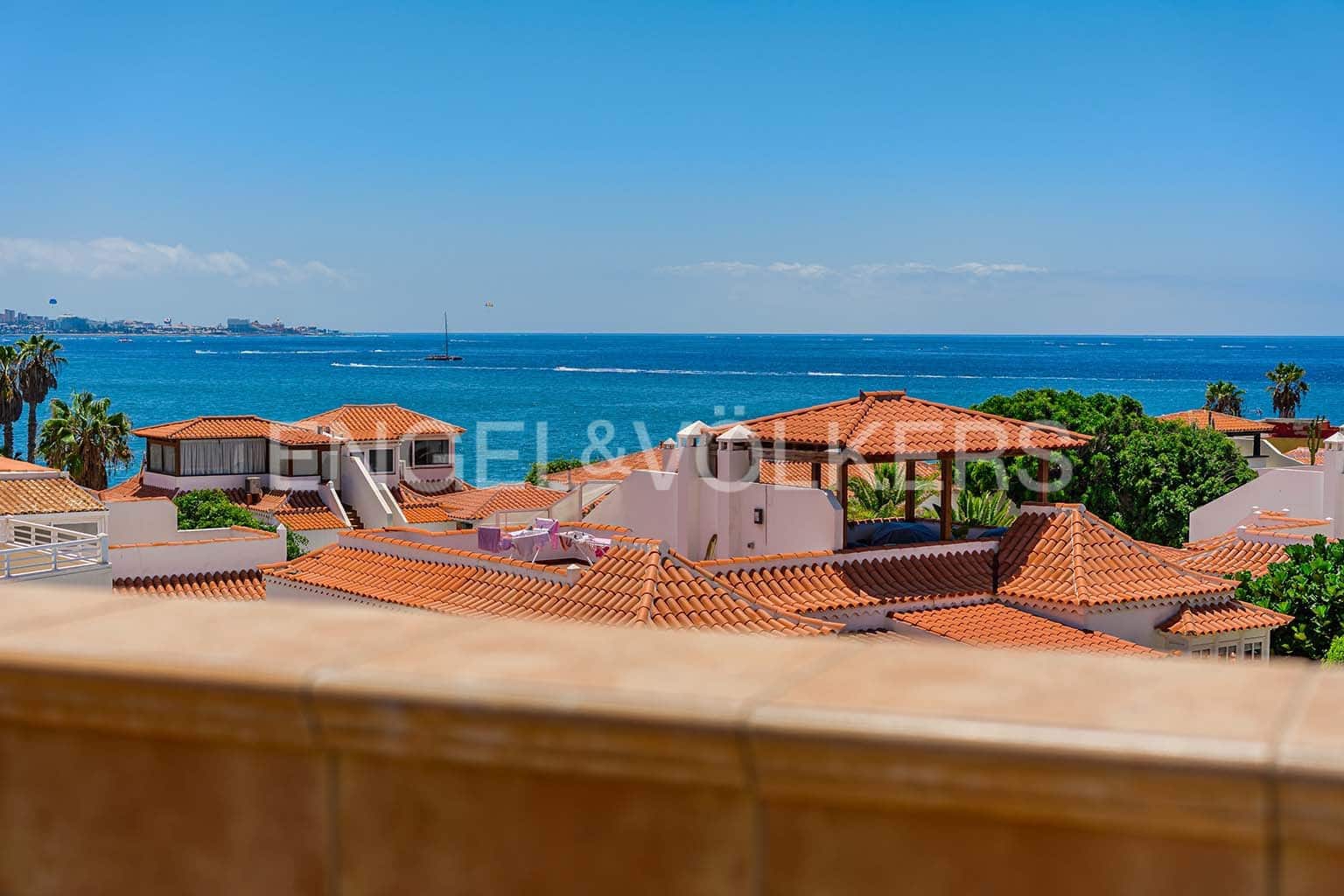 2 sypialnia Willa na sprzedaż w La Caleta z garażem - 1 200 000 € (Ref: 10061004)