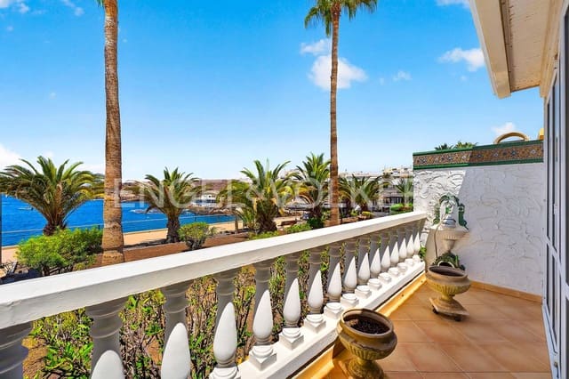 2 sypialnia Willa na sprzedaż w La Caleta, Valverde z garażem - 1 200 000 € (Ref: 10061004)