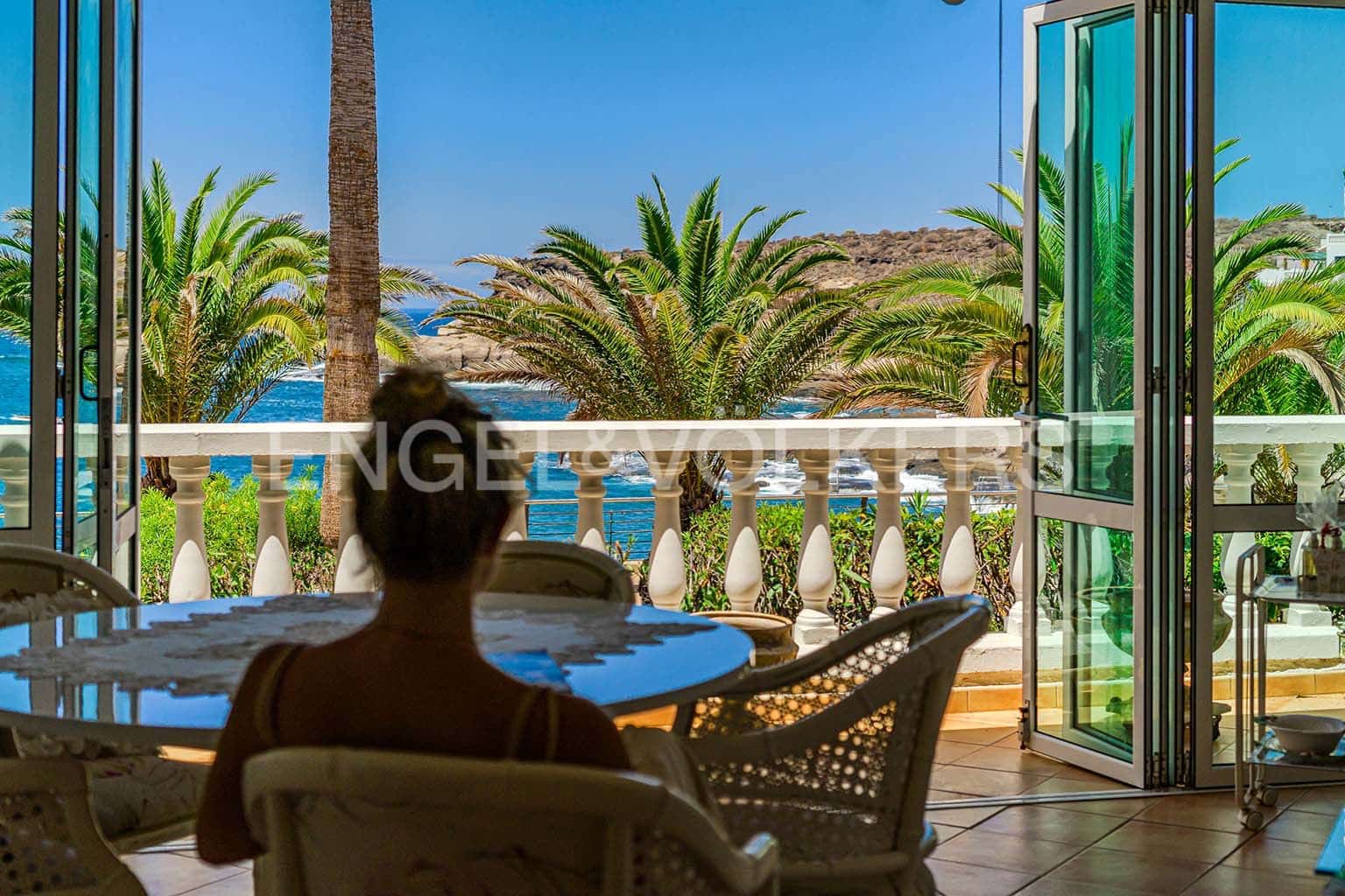 2 sypialnia Willa na sprzedaż w La Caleta z garażem - 1 200 000 € (Ref: 10061004)