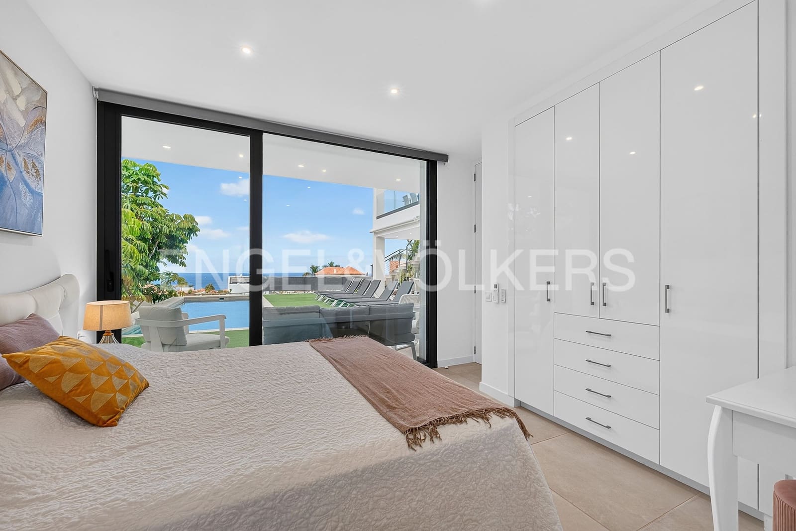 4 Zimmer Villa zu verkaufen in El Madronal mit Pool - 1.795.000 € (Ref: 10062655)
