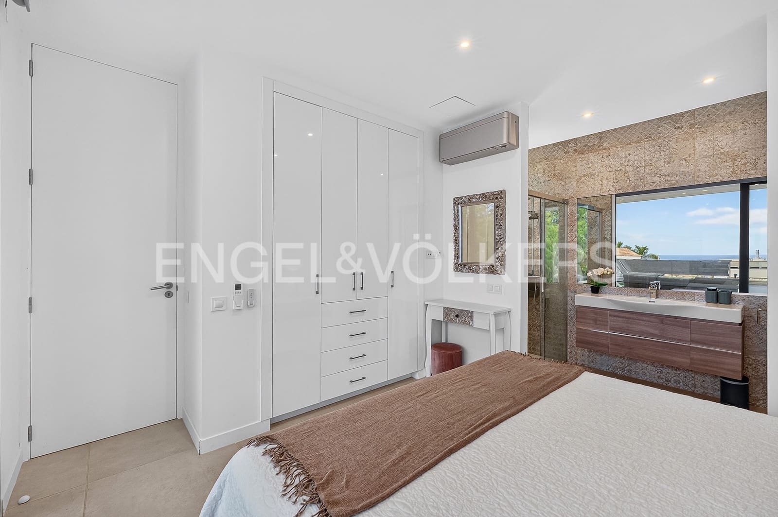 4 Zimmer Villa zu verkaufen in El Madronal mit Pool - 1.795.000 € (Ref: 10062655)