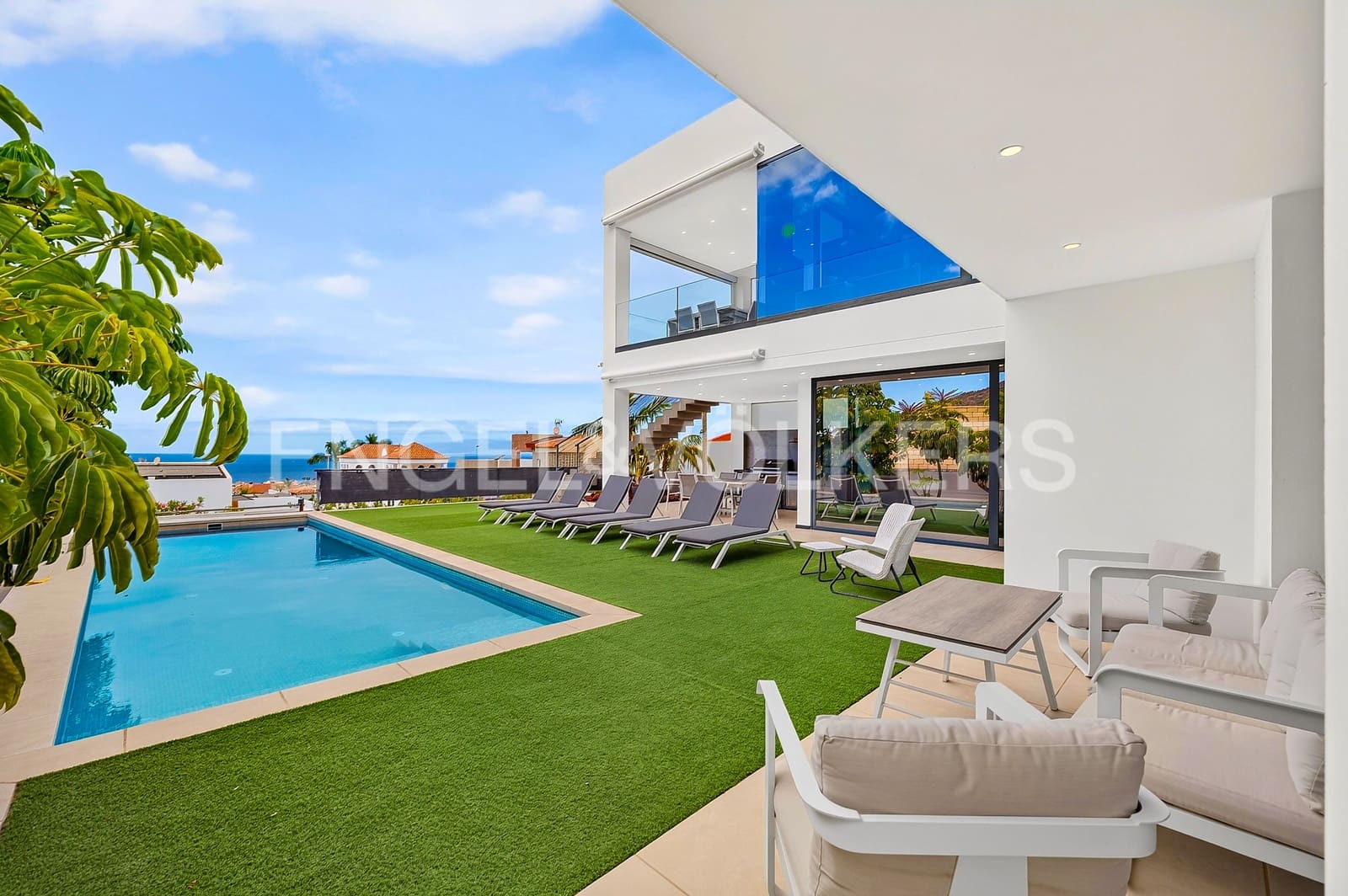 4 Zimmer Villa zu verkaufen in El Madronal mit Pool - 1.795.000 € (Ref: 10062655)