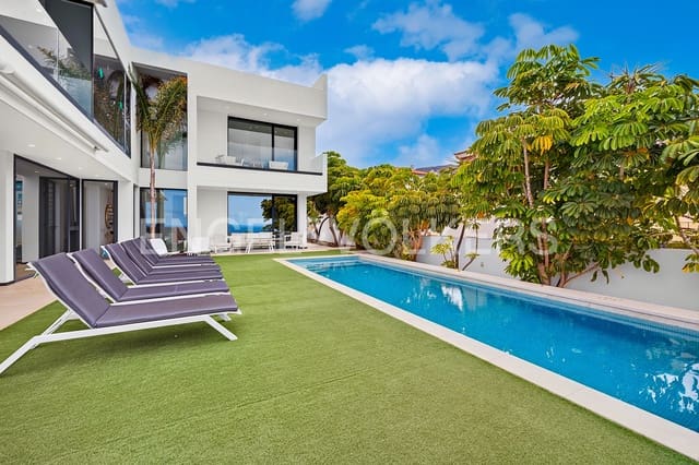 4 Zimmer Villa zu verkaufen in El Madroñal, Adeje mit Pool - 1.795.000 € (Ref: 10062655)