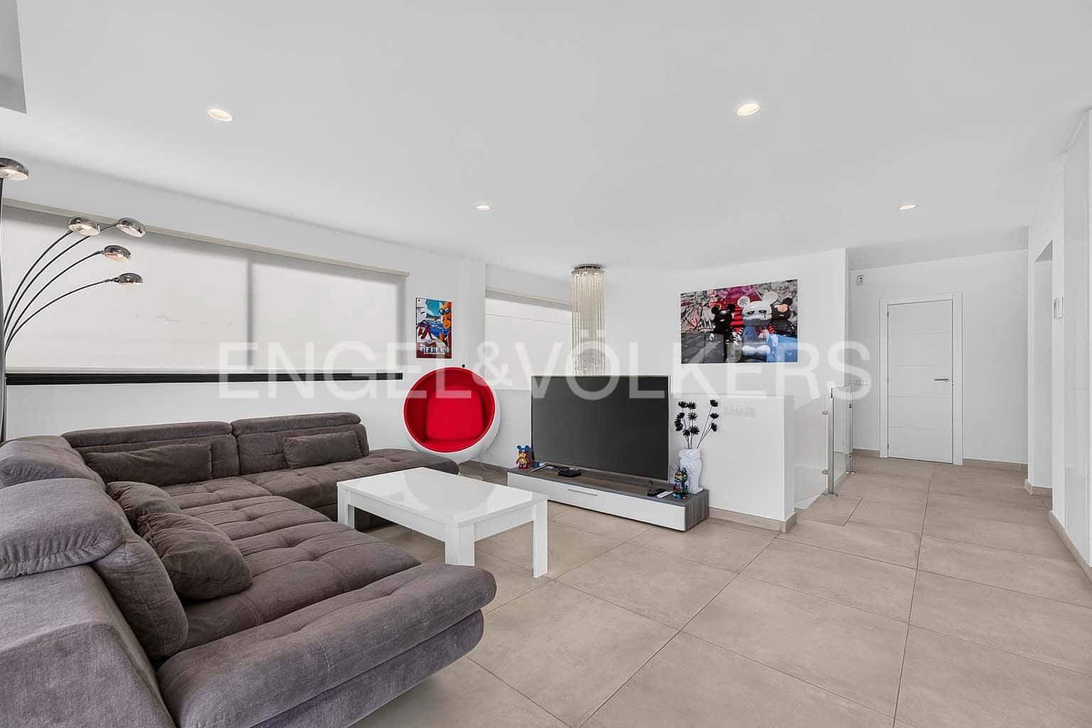 4 slaapkamer Appartement te koop in Costa Adeje met zwembad garage - € 1.490.000 (Ref: 10065382)