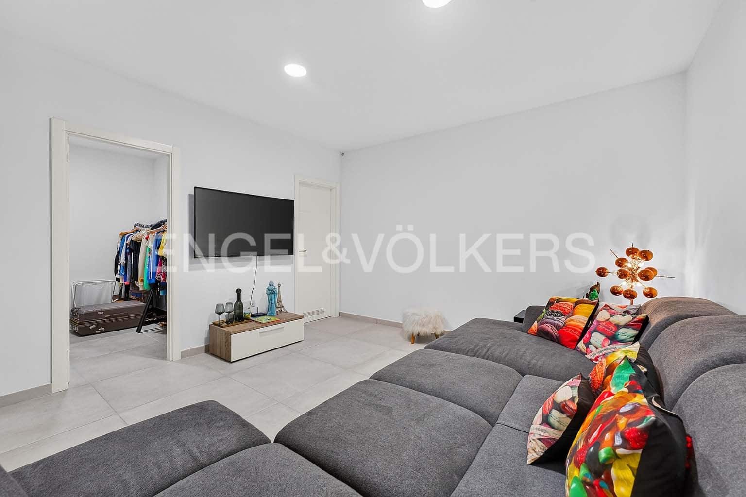 4 slaapkamer Appartement te koop in Costa Adeje met zwembad garage - € 1.490.000 (Ref: 10065382)