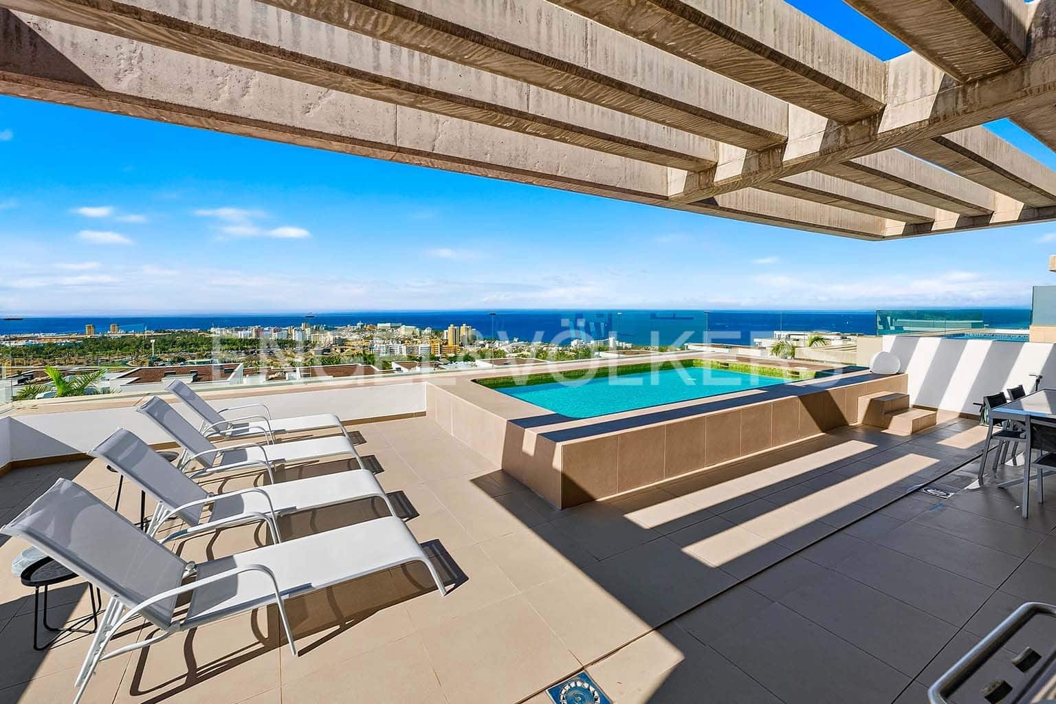 4 slaapkamer Appartement te koop in Costa Adeje met zwembad garage - € 1.490.000 (Ref: 10065382)
