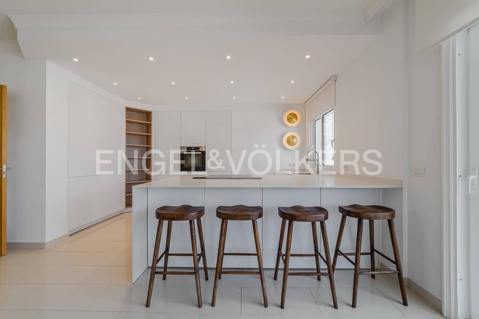 5 soverom Villa til salgs i Costa Adeje med svømmebasseng garasje - € 3 300 000 (Ref: 10078990)