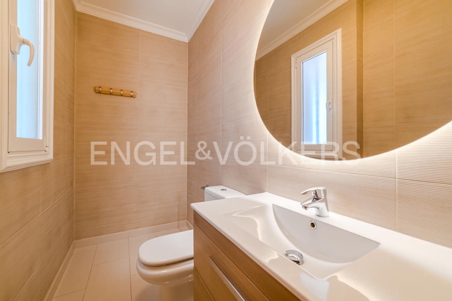 5 soverom Villa til salgs i Costa Adeje med svømmebasseng garasje - € 3 300 000 (Ref: 10078990)