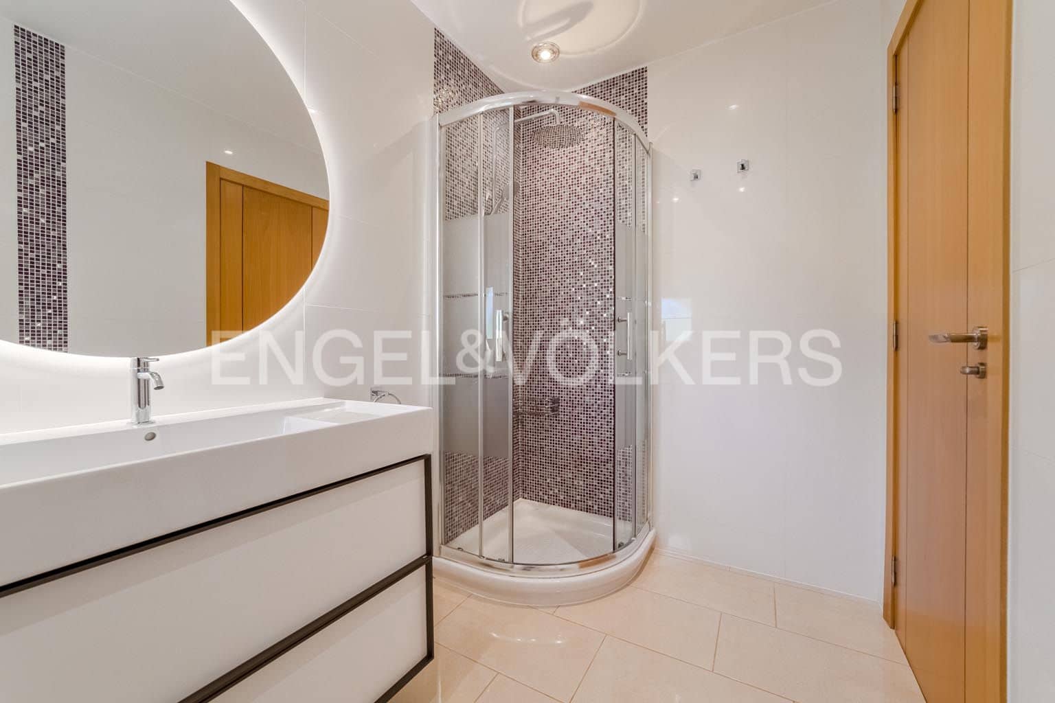 5 soverom Villa til salgs i Costa Adeje med svømmebasseng garasje - € 3 300 000 (Ref: 10078990)