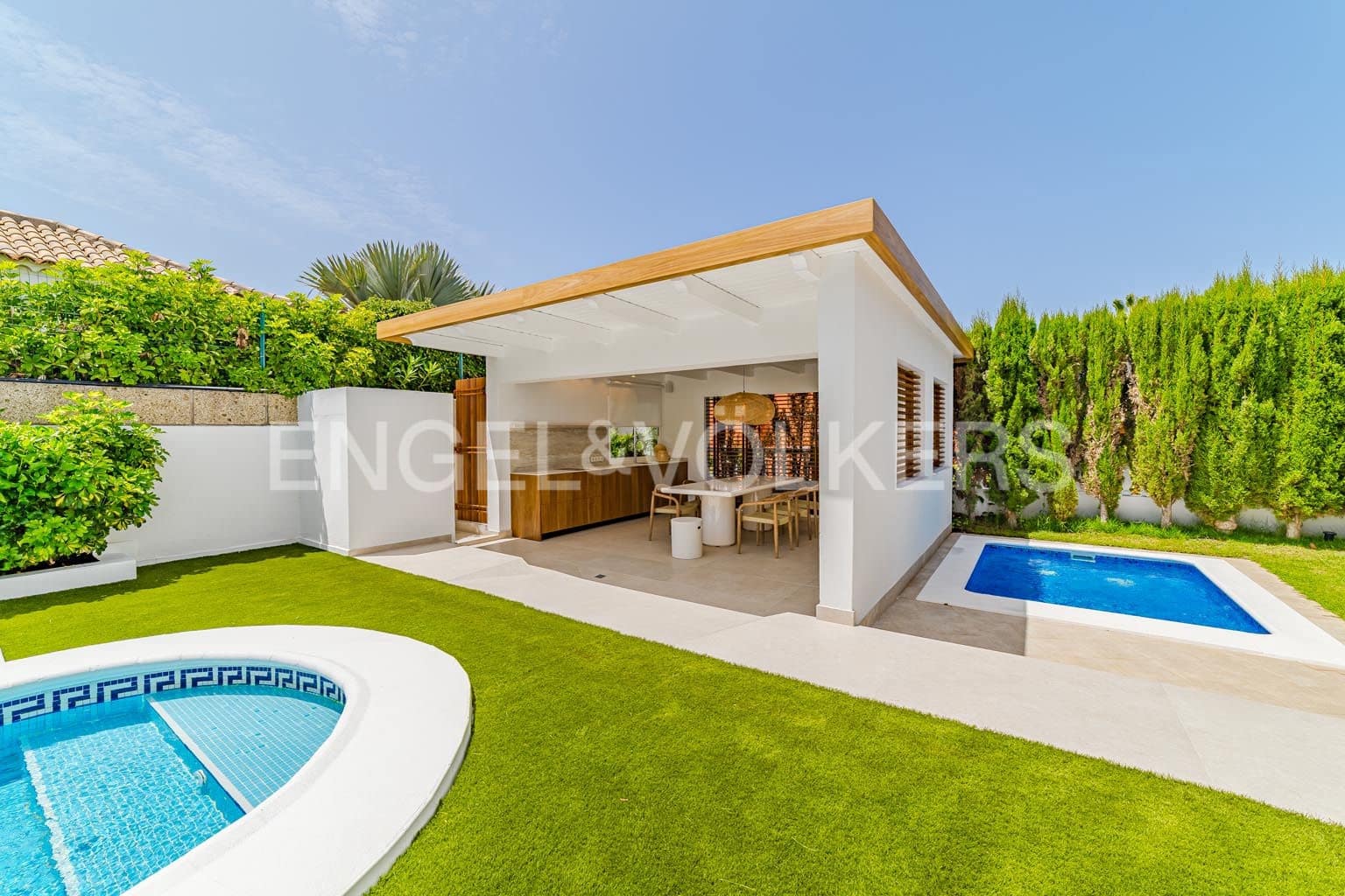 5 soverom Villa til salgs i Costa Adeje med svømmebasseng garasje - € 3 300 000 (Ref: 10078990)