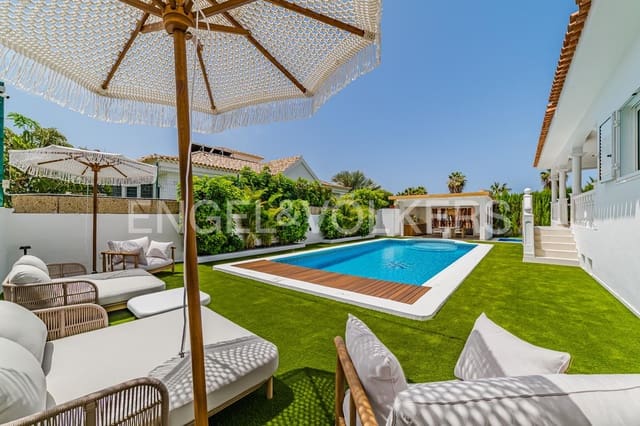 5 soverom Villa til salgs i Costa Adeje, Adeje med svømmebasseng garasje - € 3 300 000 (Ref: 10078990)