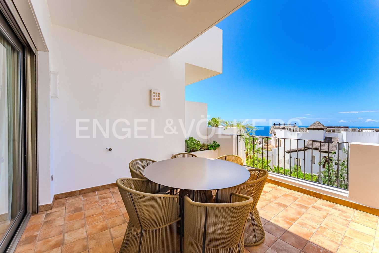 2 camera da letto Appartamento in vendita in Guia de Isora con piscina garage - 690.000 € (Rif: 10095469)