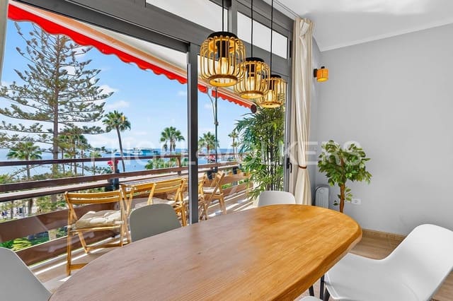 Apartamento de 3 habitaciones en Los Cristianos, Arona en venta con piscina - 750.000 € (Ref: 10095470)