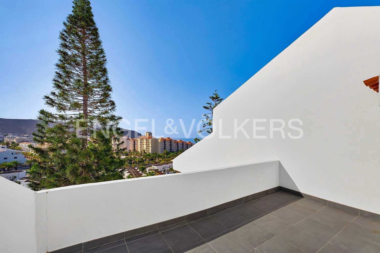 2 chambre Appartement à vendre à Los Cristianos avec piscine - 360 000 € (Ref: 10095471)