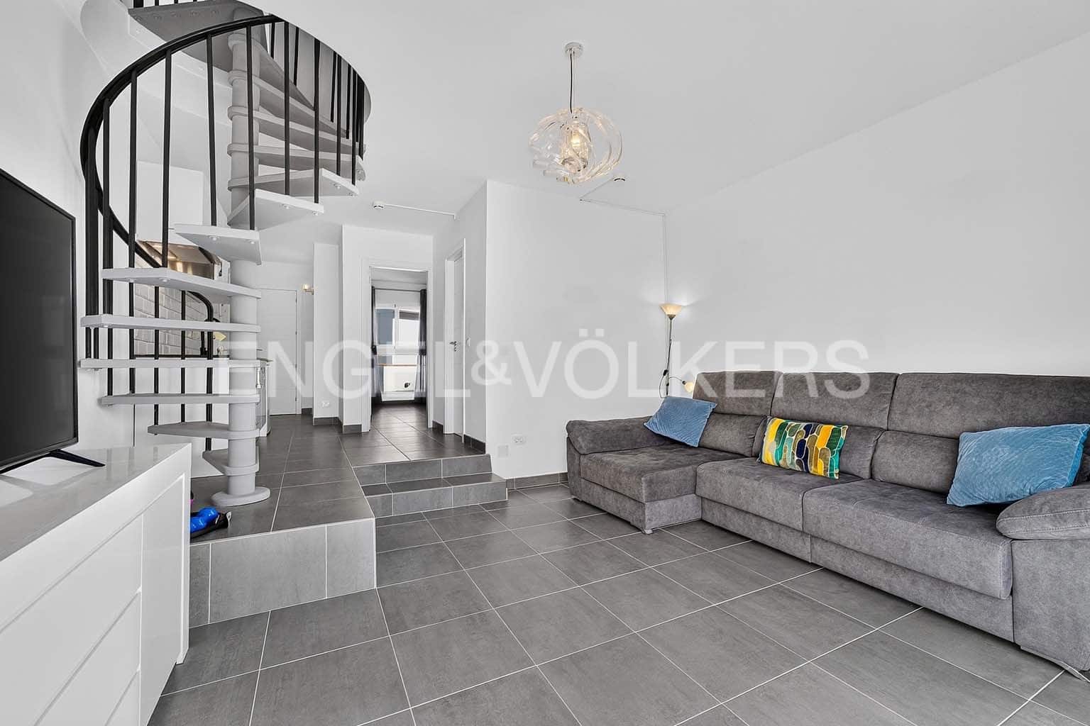 2 chambre Appartement à vendre à Los Cristianos avec piscine - 360 000 € (Ref: 10095471)
