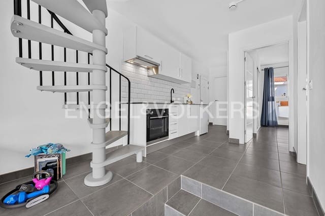 2 chambre Appartement à vendre à Los Cristianos, Arona avec piscine - 360 000 € (Ref: 10095471)