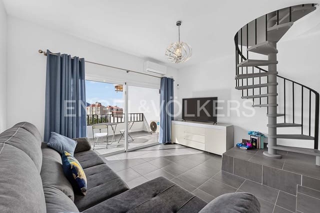2 chambre Appartement à vendre à Los Cristianos, Arona avec piscine - 360 000 € (Ref: 10095471)