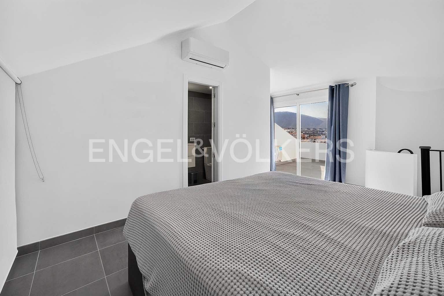2 chambre Appartement à vendre à Los Cristianos avec piscine - 360 000 € (Ref: 10095471)