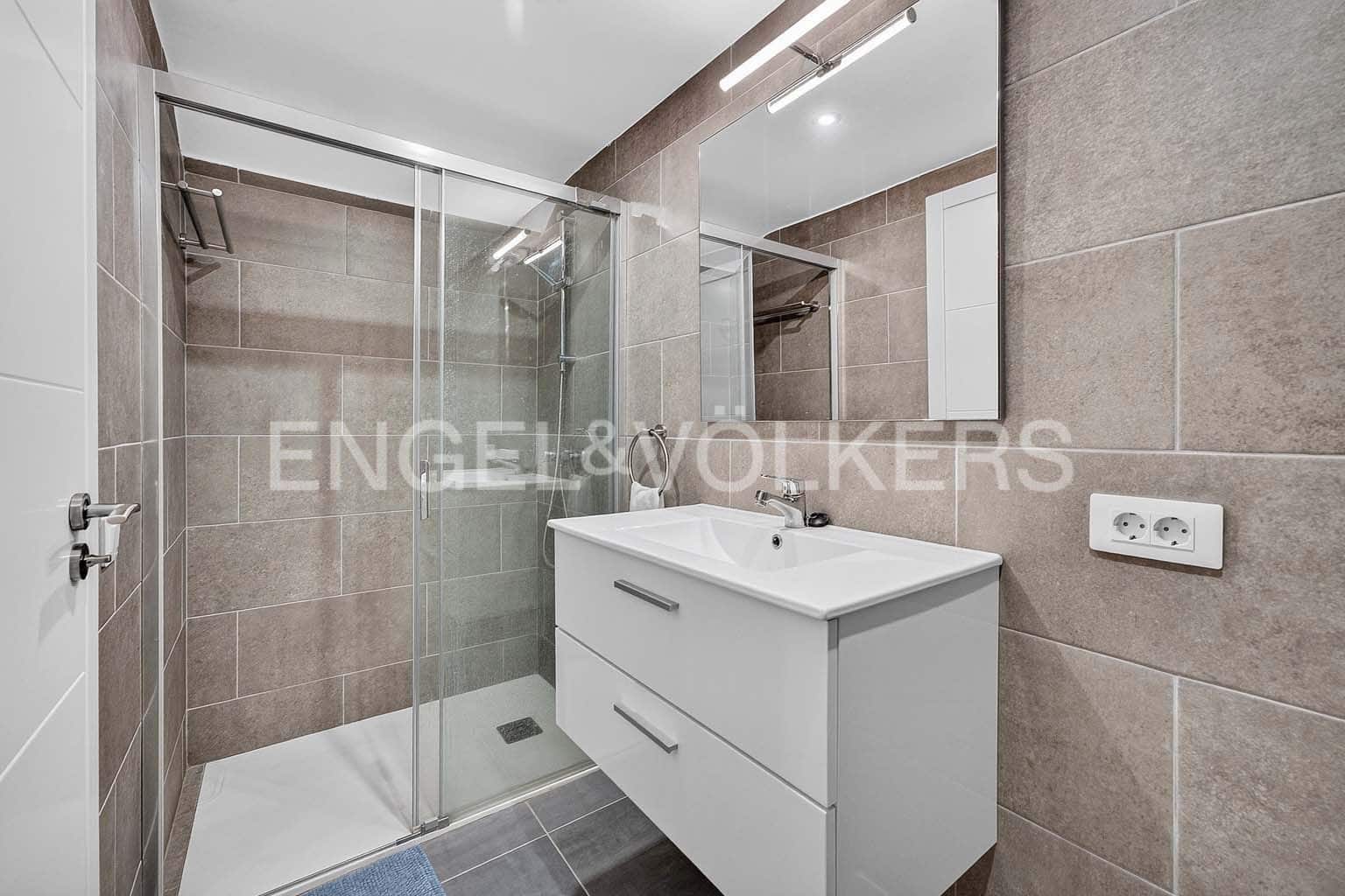 2 chambre Appartement à vendre à Los Cristianos avec piscine - 360 000 € (Ref: 10095471)
