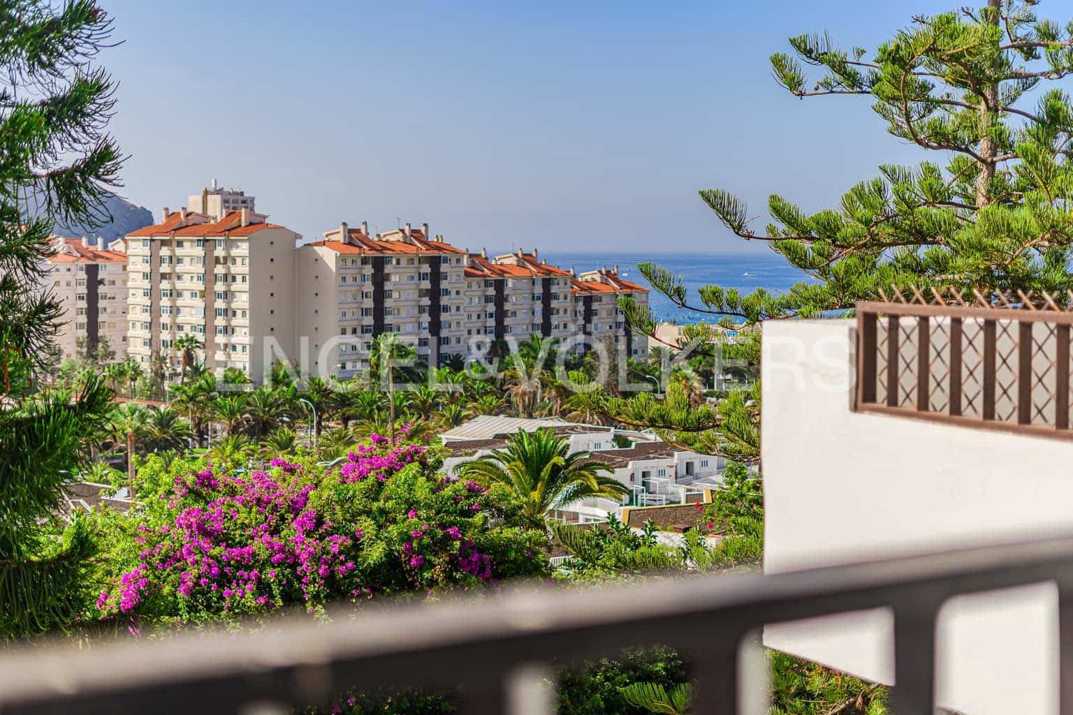 2 chambre Appartement à vendre à Los Cristianos avec piscine - 360 000 € (Ref: 10095471)