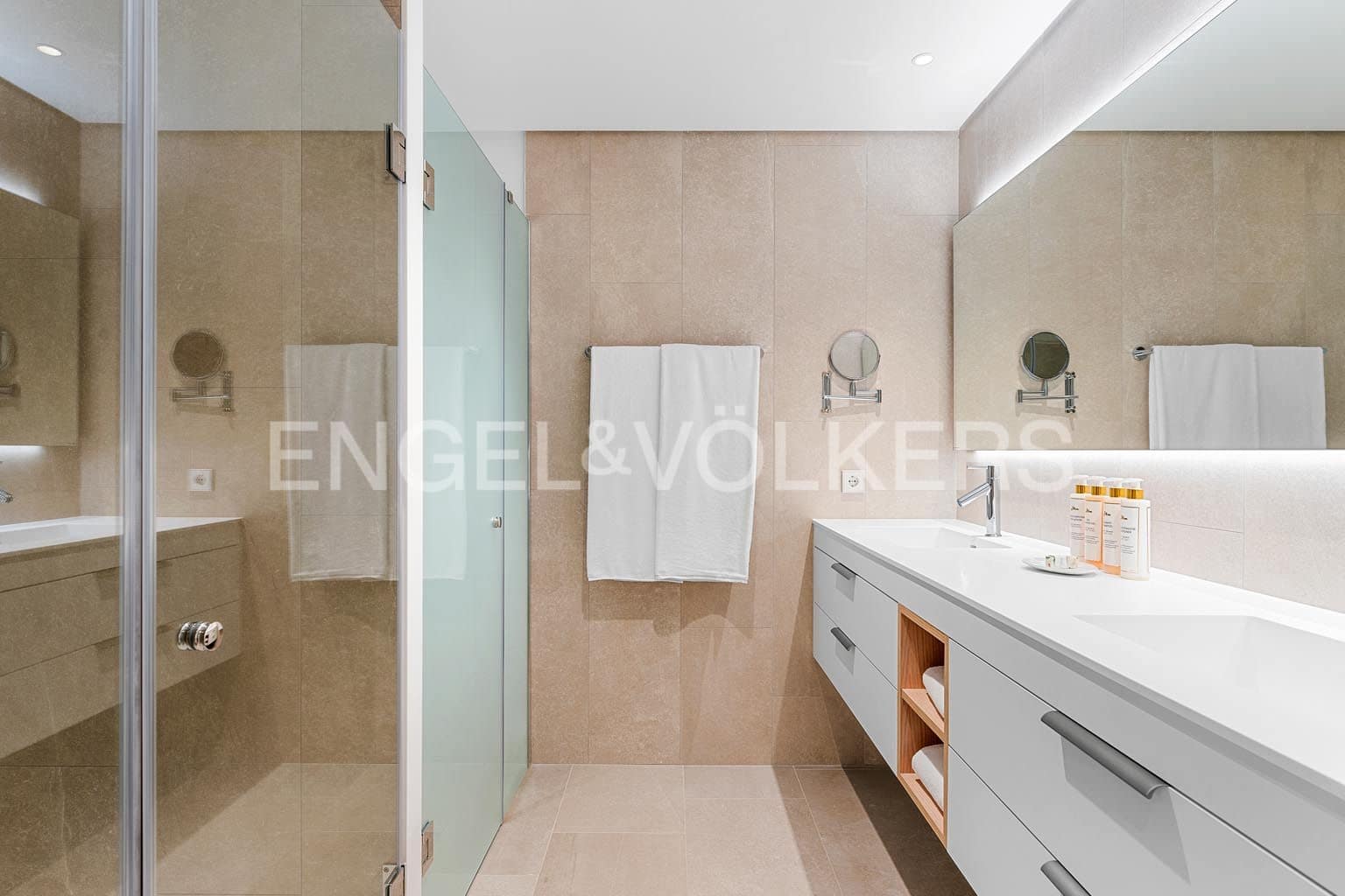3 makuuhuone Huoneisto myytävänä paikassa Santa Cruz de Tenerife mukana uima-altaan - 1 553 000 € (Ref: 10099477)