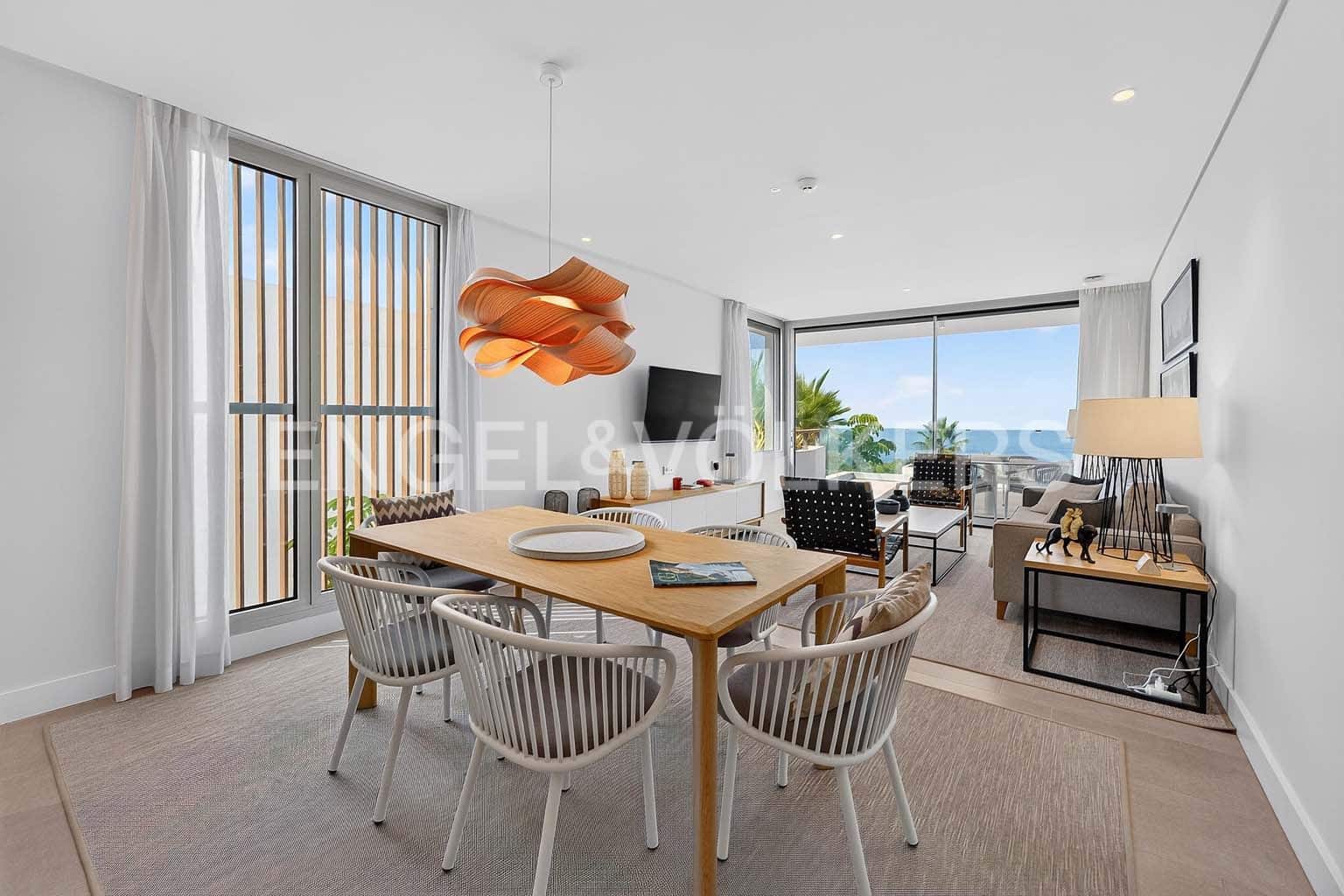 2 quarto Apartamento para venda em Guia de Isora com piscina garagem - 1 150 000 € (Ref: 10113290)